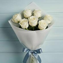 Букет 7 Белых роз Эдлесс Лав в Еленовское