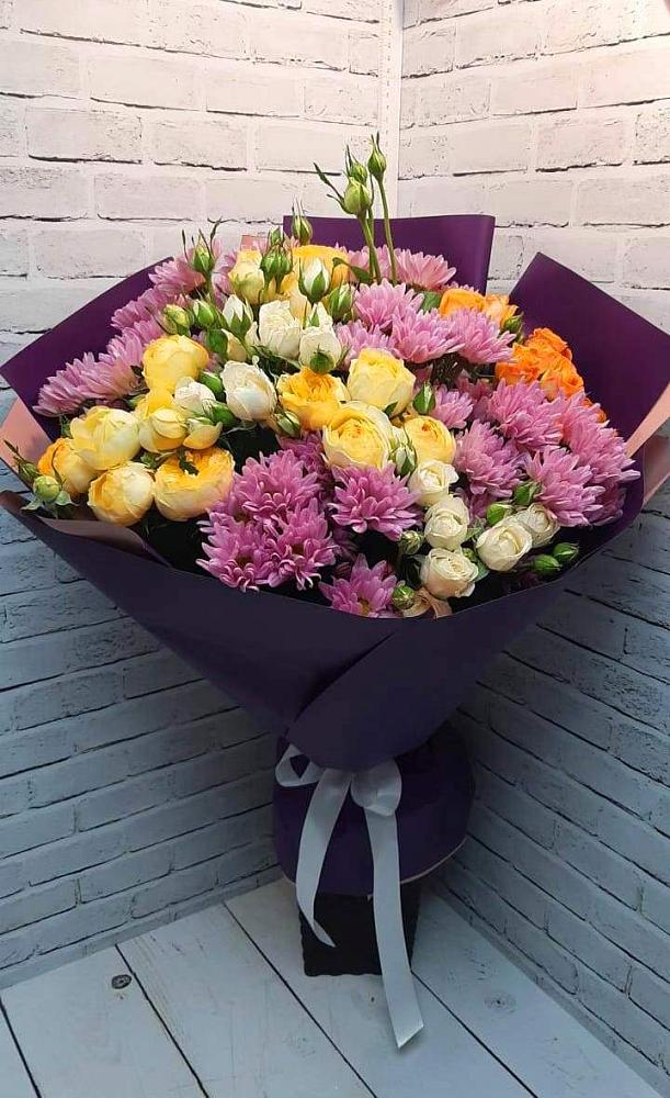 Букет цветов из: Хризантемы и Розы в Еленовское