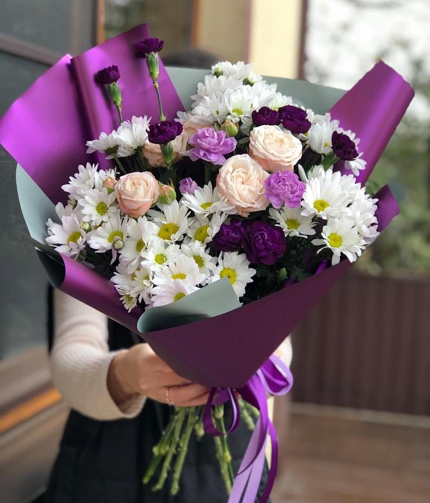 Букет цветов из: Хризантемы, Гвоздики и Розы в Еленовское