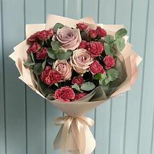 Букет цветов из:  Гвоздики и Розы в Еленовское
